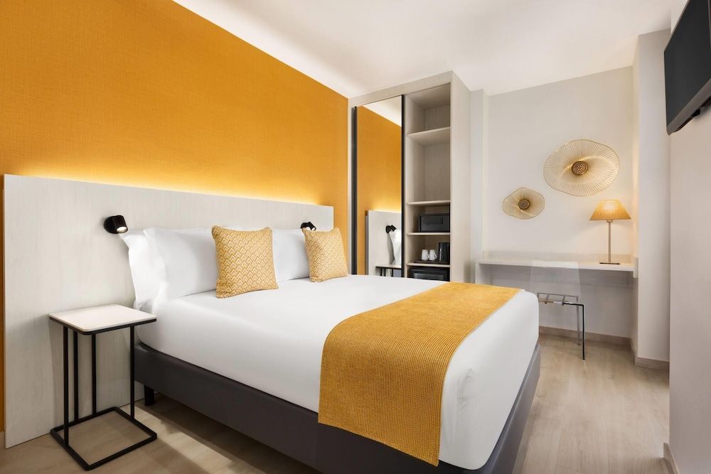 Deluxe Room, 1 Double Bed, Sea View