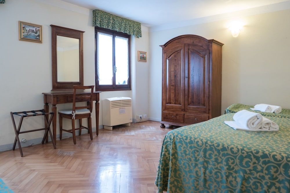 undefined Corte Canal Venice 4