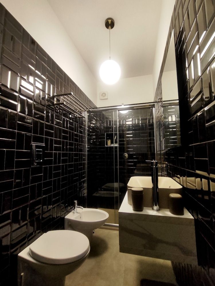 Cloister Inn Comfort Double Room, Private Bathroom, Courtyard View (Vesuvio) 3