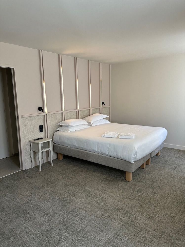 Hôtel Médieval Suite 2