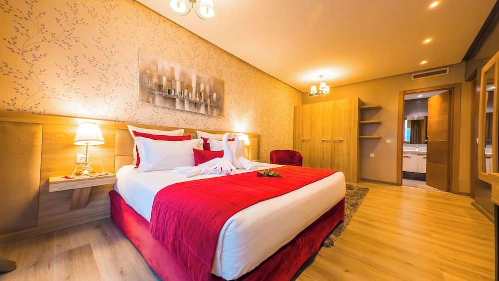 Dayet Ifrah by Rent Inn Deluxe Suite, 1 Bedroom, Non Smoking, Terrace 2