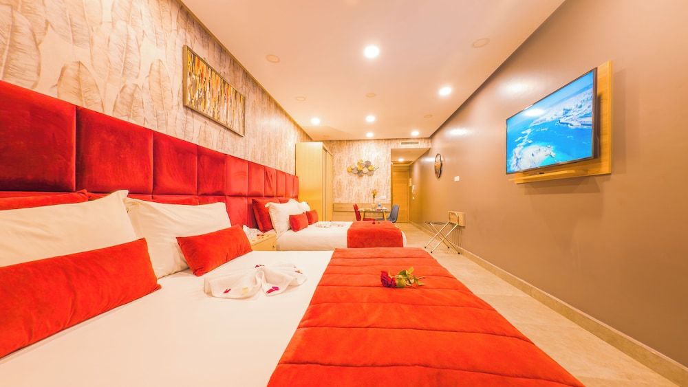Family Room, 1 Bedroom