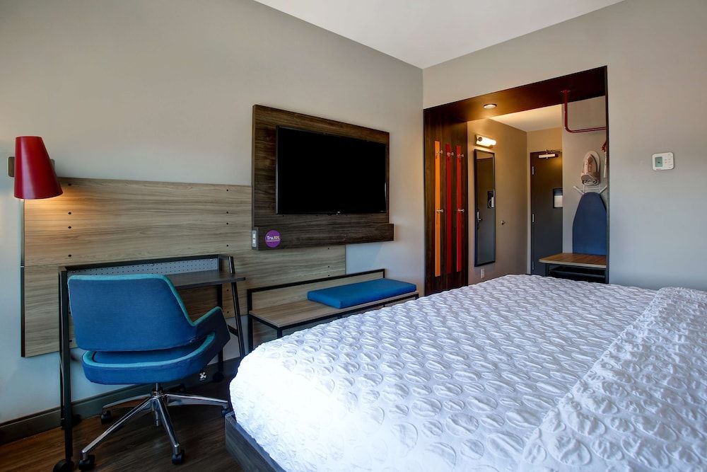 Room, 1 King Bed
