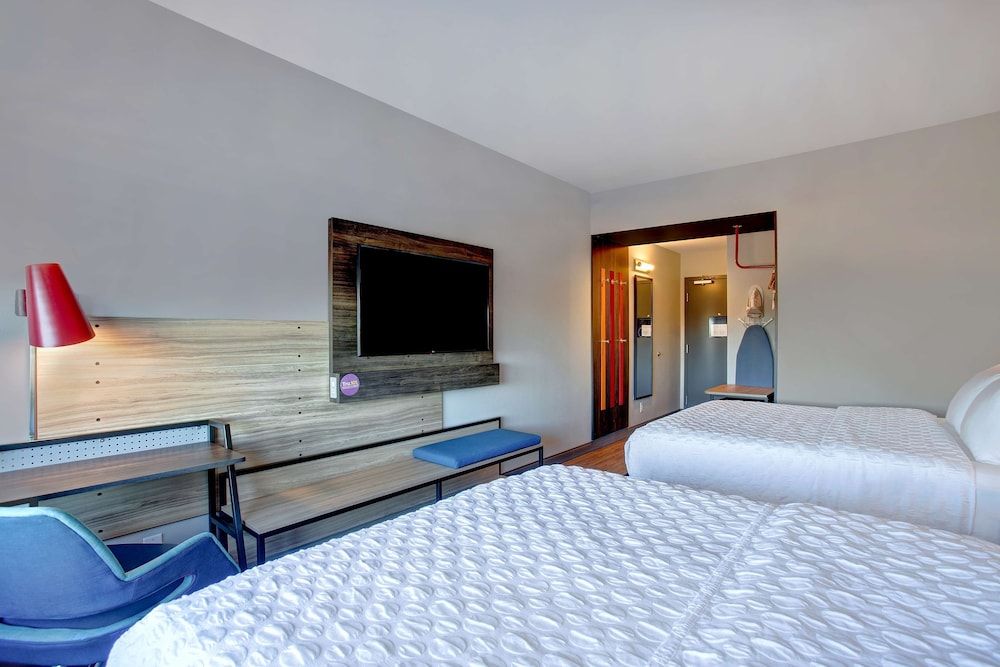 Room, 2 Queen Beds