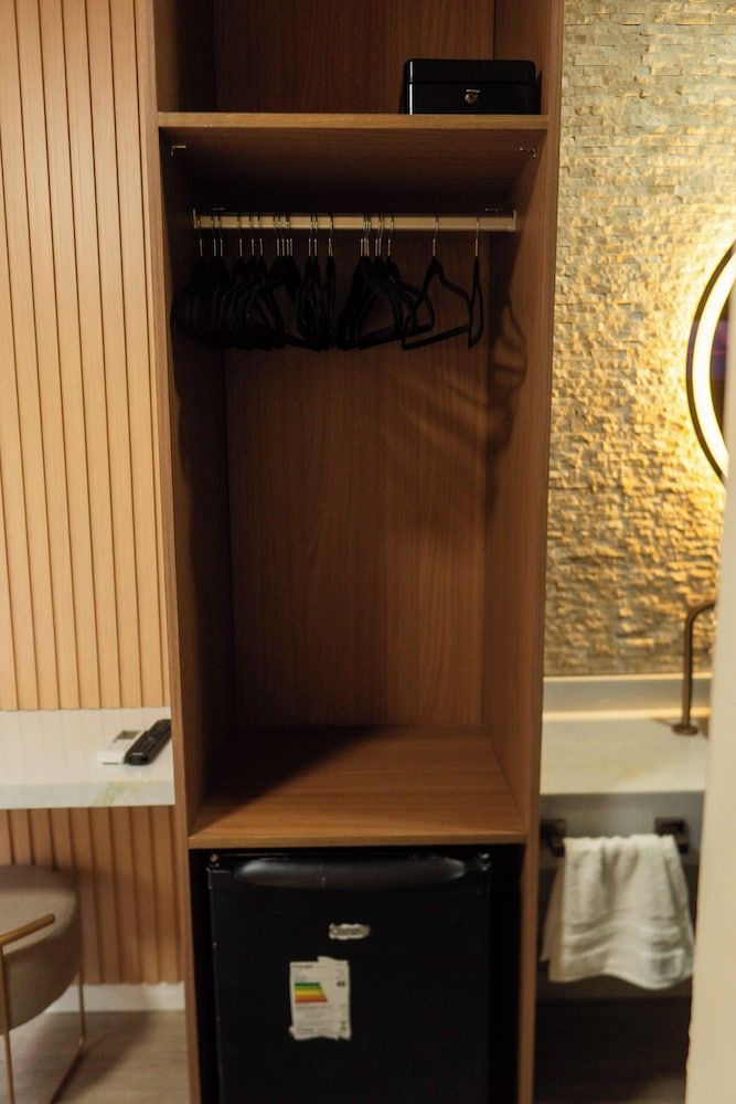 Ipanema Beach Hostel Standard Suite, 1 Queen Bed 6