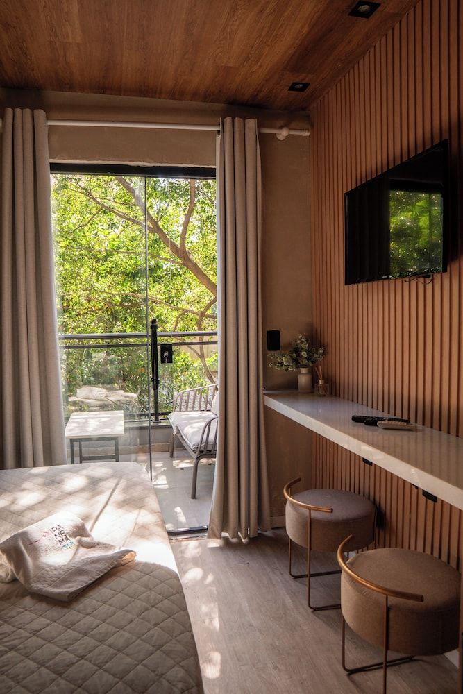 Ipanema Beach Hostel Standard Suite, 1 Queen Bed 4