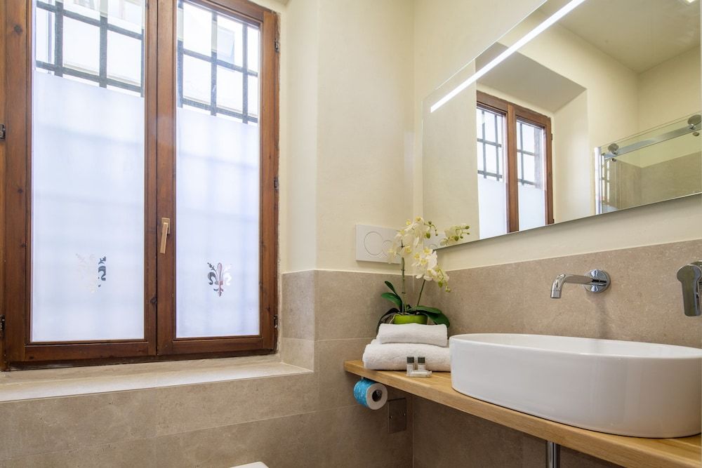 Duomo Apartments by Mmega Romantic Apartment 16