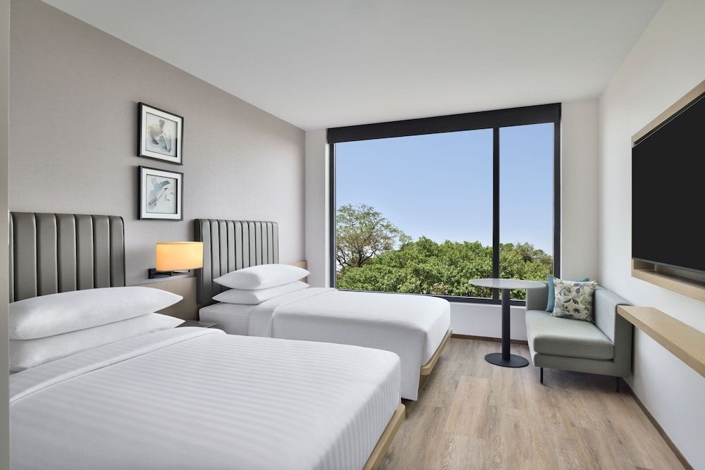 undefined Fairfield by Marriott Vadodara 2