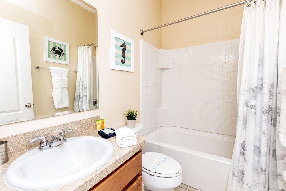 Newly Remodeled 1 story - 5 Bed 5 Bath with Pvt Pool Spa And Game Room Villa, 5 Bedrooms, Non Smoking, Kitchen 17