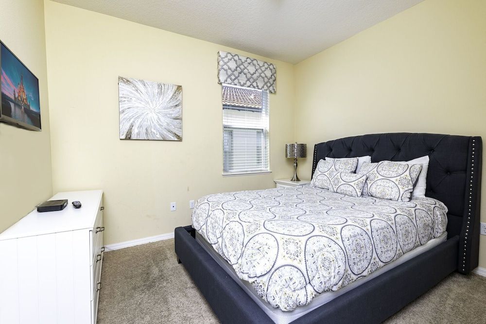 undefined Newly Remodeled 1 story - 5 Bed 5 Bath with Pvt Pool Spa And Game Room 9