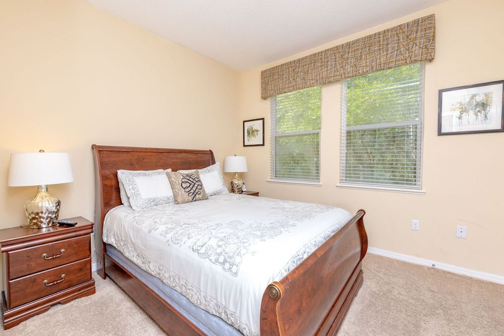 undefined Newly Remodeled 1 story - 5 Bed 5 Bath with Pvt Pool Spa And Game Room 10