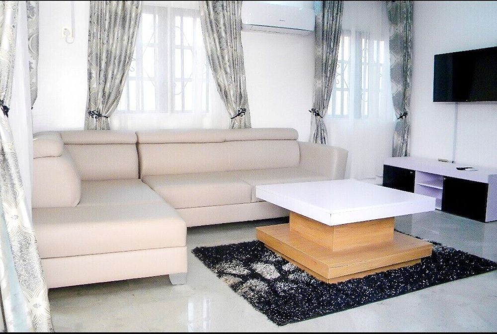 Jaybritt Luxury Apartment Family Apartment 16