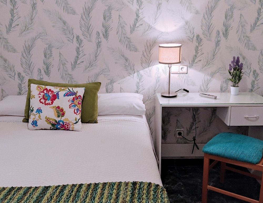 undefined Hostal Bruña 9