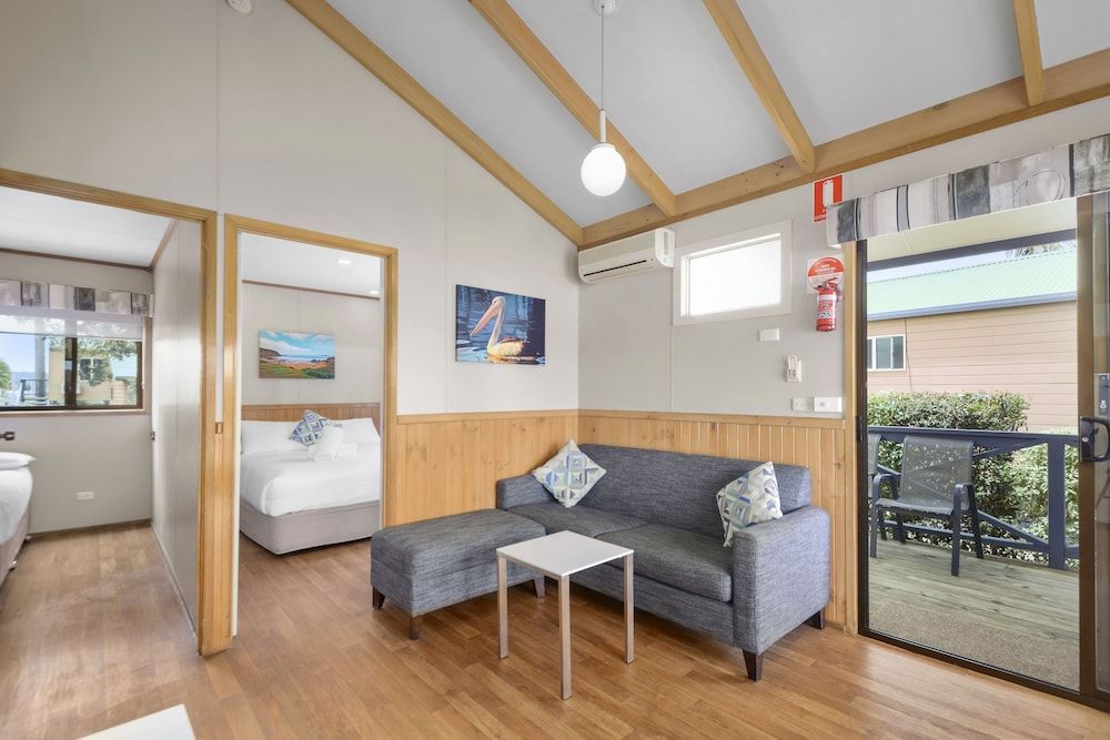 Moruya Holiday Park 2-Bedroom Riverfront Villa (Not Pet Friendly) 3