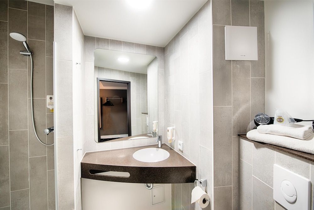 B&B Hotel Aachen-City Double Room 5