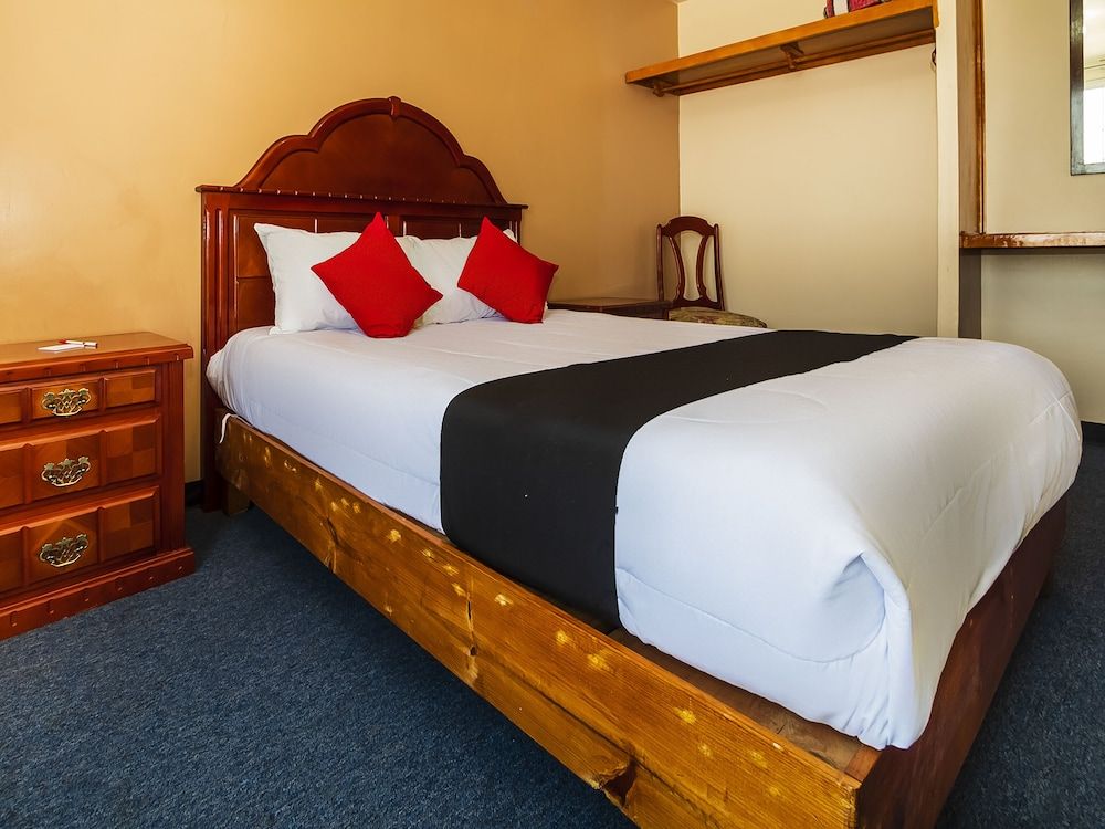 Hotel de La Loma Standard Room 6