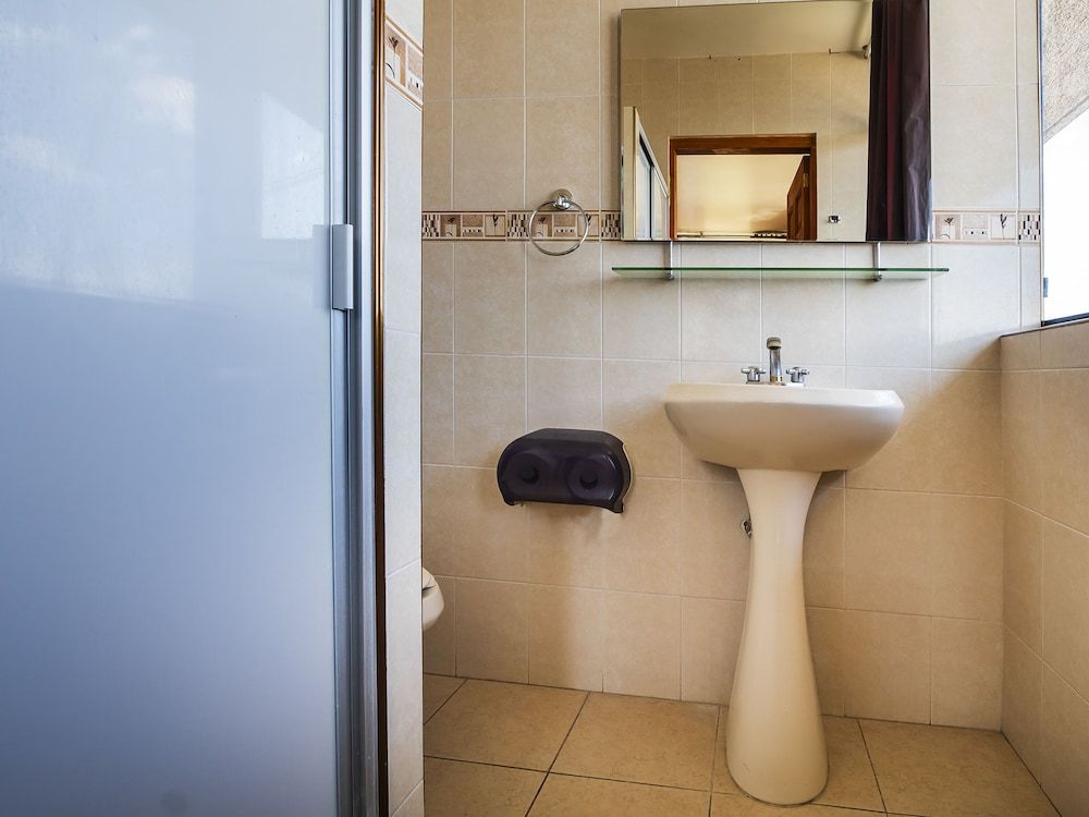 Hotel de La Loma Standard Double Room 8