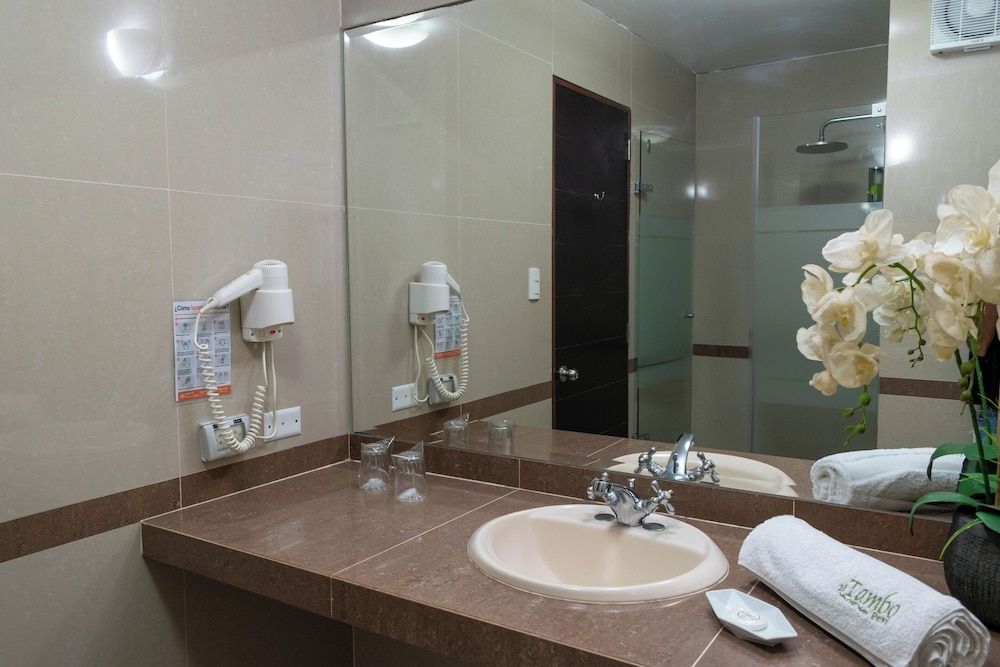 undefined Hotel El Tambo 1 10