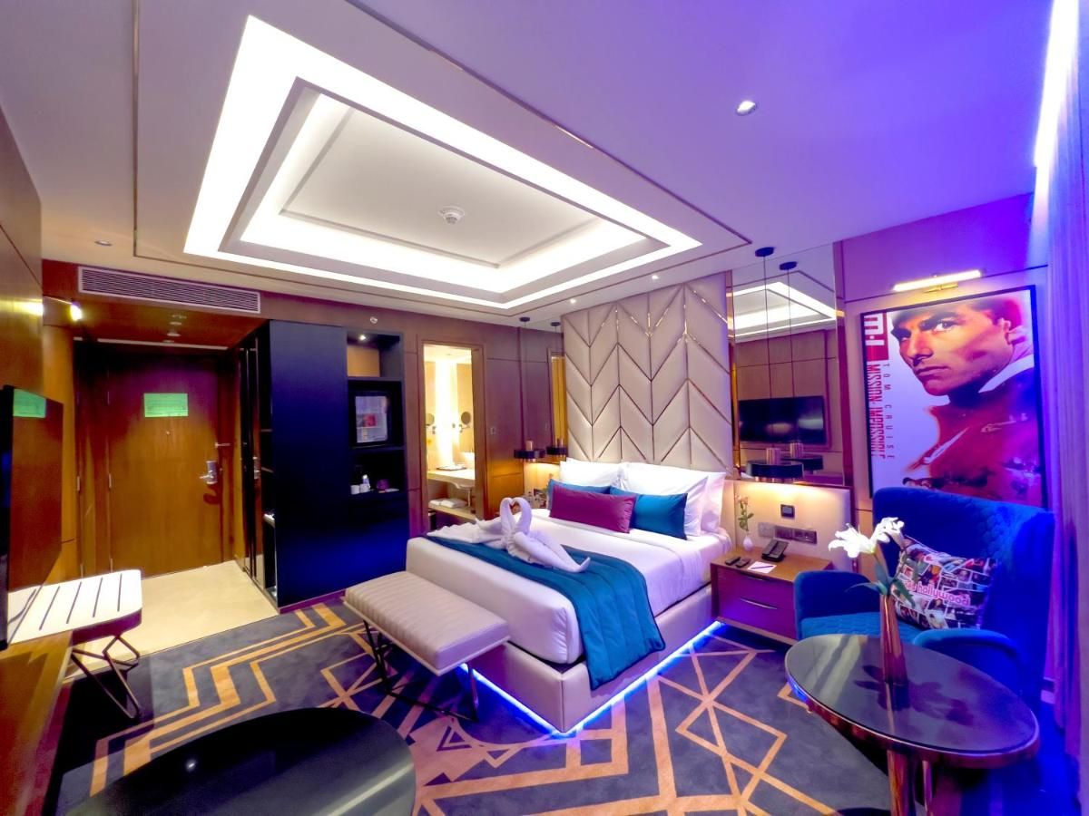 undefined Planet Hollywood Thane City 10