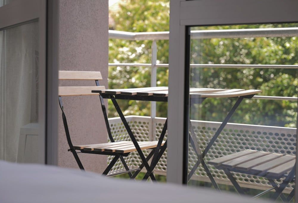 Green Hôtels Bordeaux Arena superior double room balcony or terrasse 6