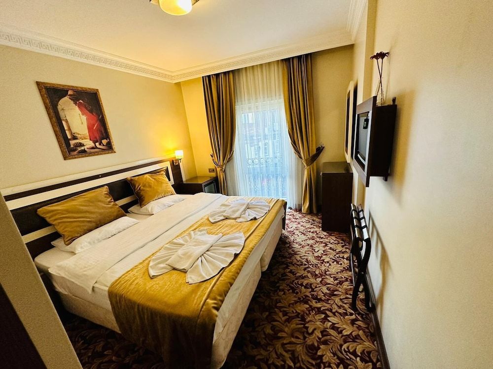 Grand Anatolia Hotel Standard Double or Twin Room, City View 2