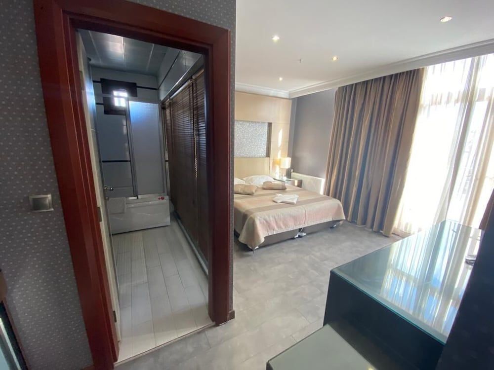 undefined Prens Hotel 3