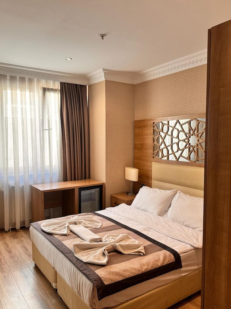 undefined Prens Hotel 8