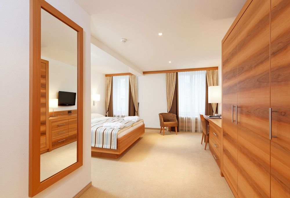 undefined Art Boutique Hotel Monopol 4