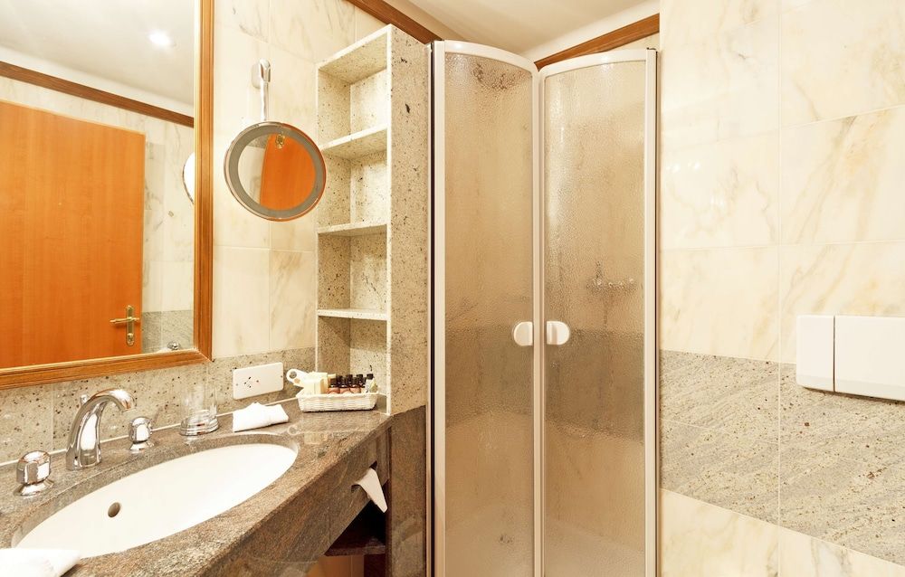 undefined Art Boutique Hotel Monopol 10