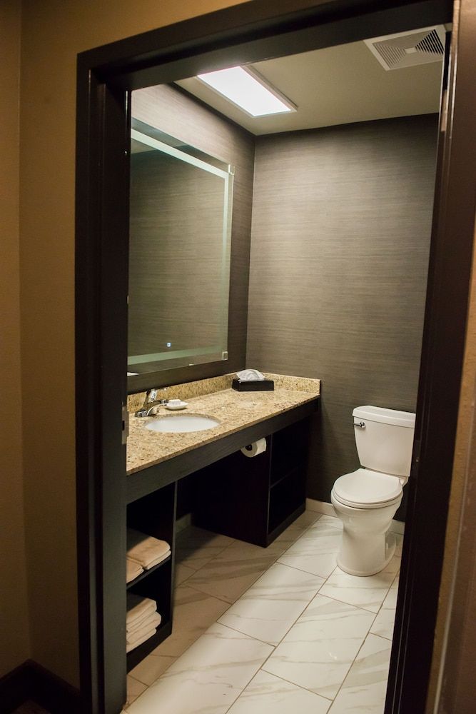 Distill-Inn Standard Single Room, 1 King Bed 17