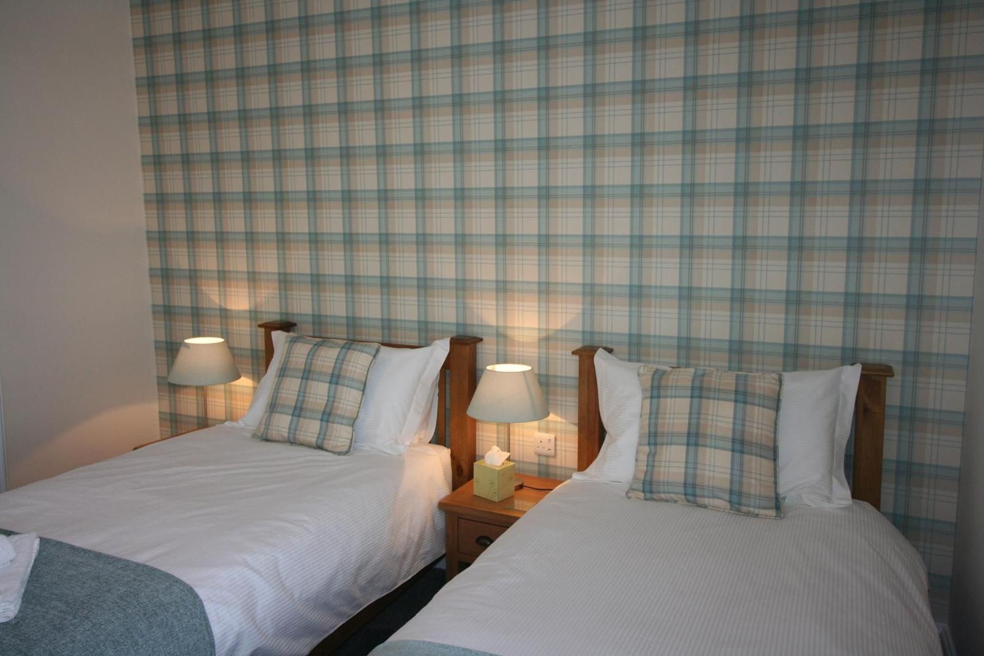 Twin Room - First Floor