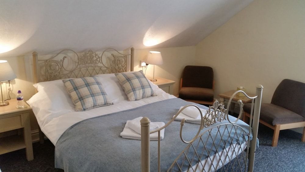 Standard Double Room (Room5)