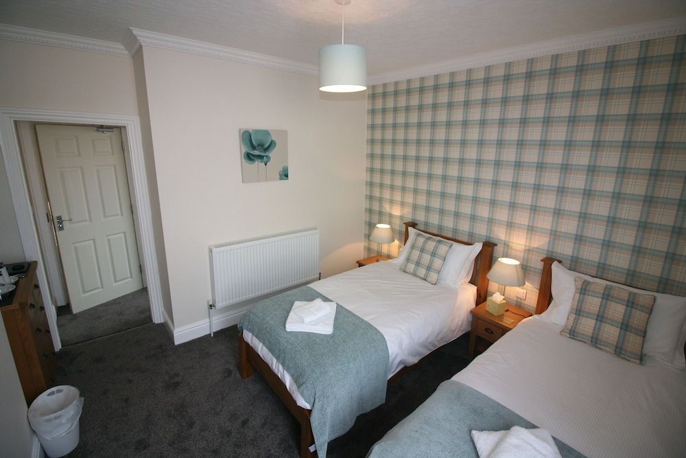 Standard Twin Room (Room2)