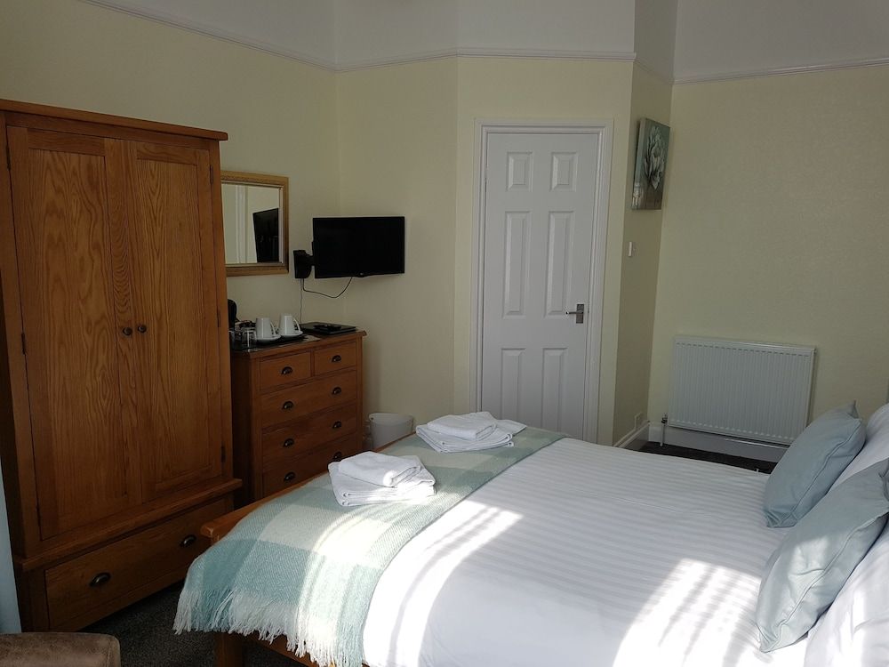 Standard Double Room (Room4)