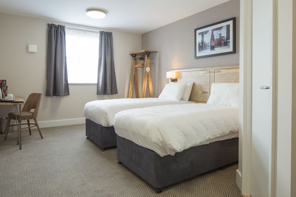 Gamston Lock, Nottingham by Marston's Inns Twin Room 3