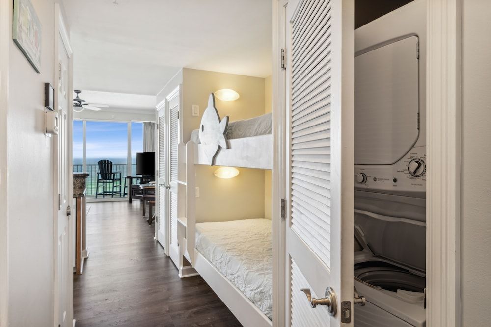 Condo, 1 Bedroom, Balcony, Ocean View (806)
