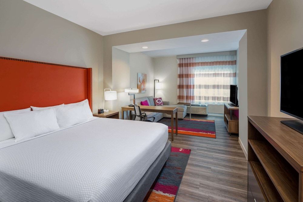 Executive Room, 1 King Bed, Non Smoking