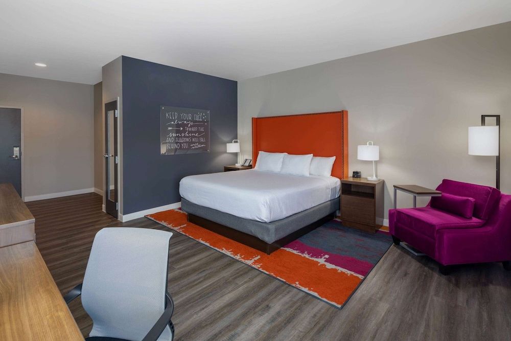 Room, 1 King Bed, Accessible, Non Smoking (Accessible)