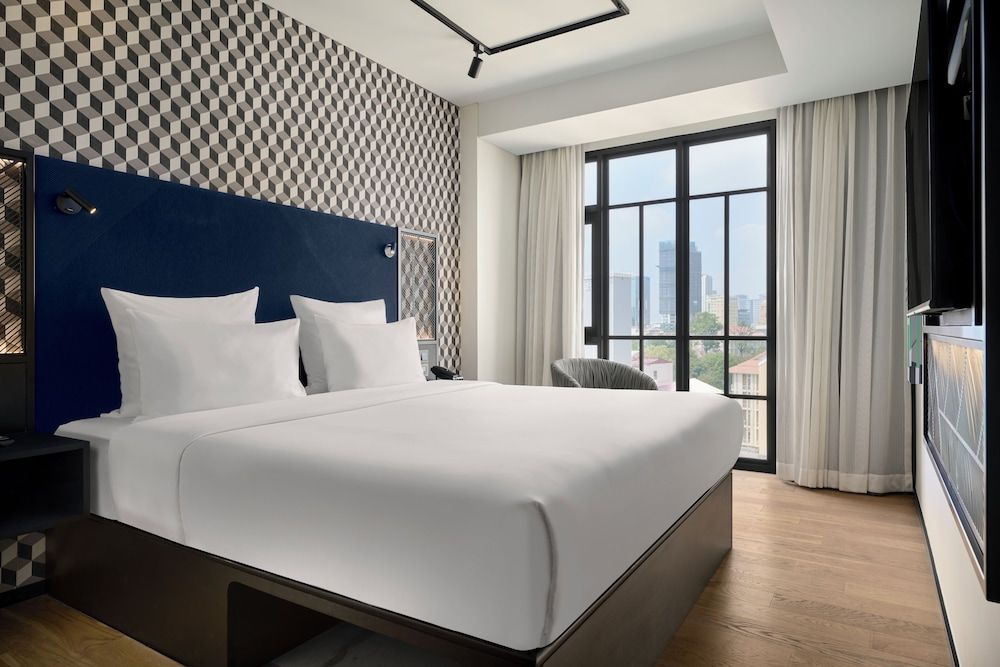 TRIBE Phnom Penh Post Office Square Comfort Room, 1 Queen Bed