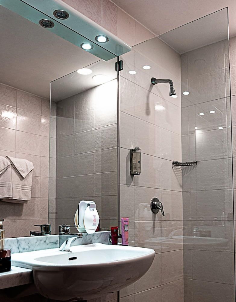 Business Hotel Romantic Studio Suite 3