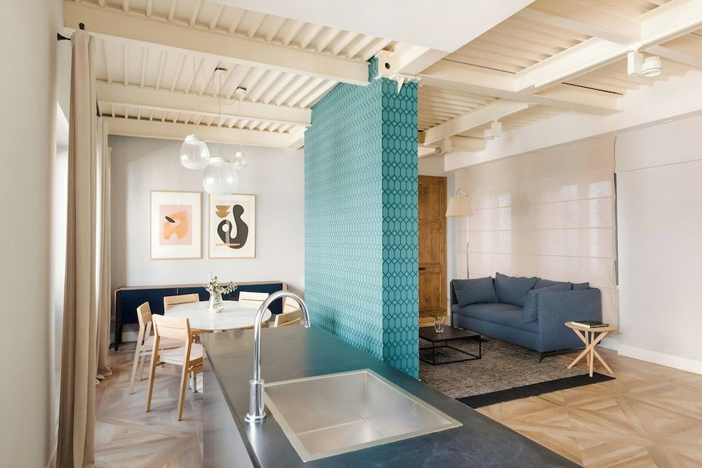 undefined Sonder by Marriott Bonvoy Barberini Apartments Piazza Barberini 2