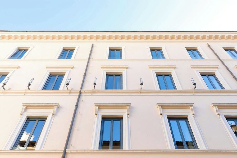 undefined Sonder by Marriott Bonvoy Barberini Apartments Piazza Barberini 5