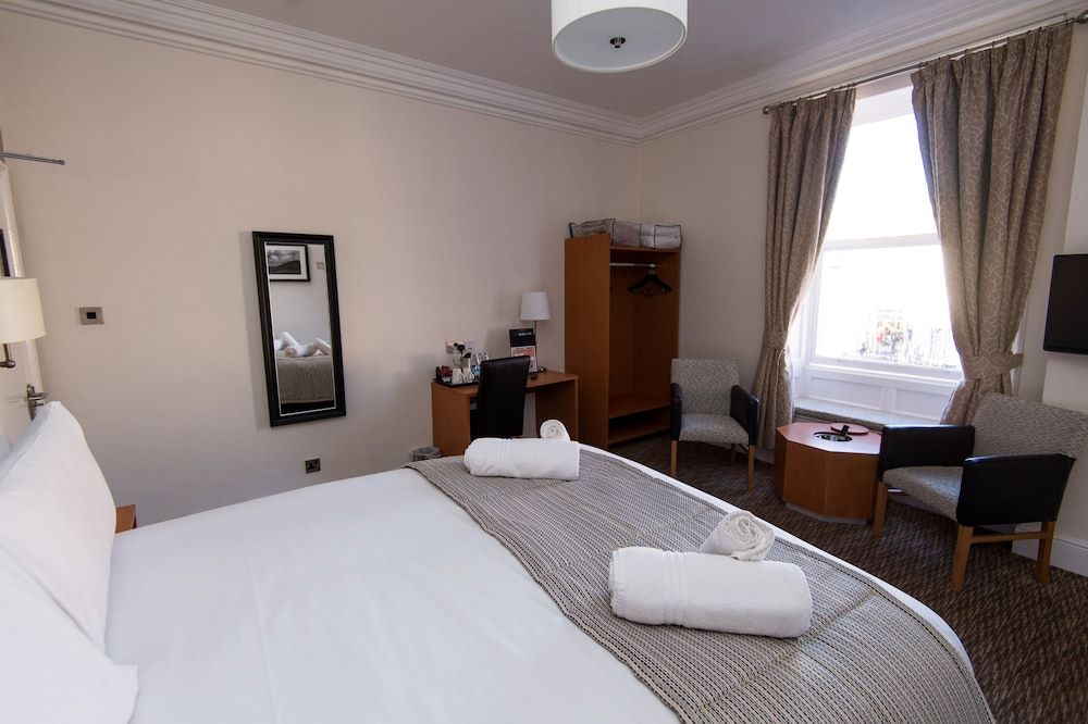 Wellington Superior Double Room 2
