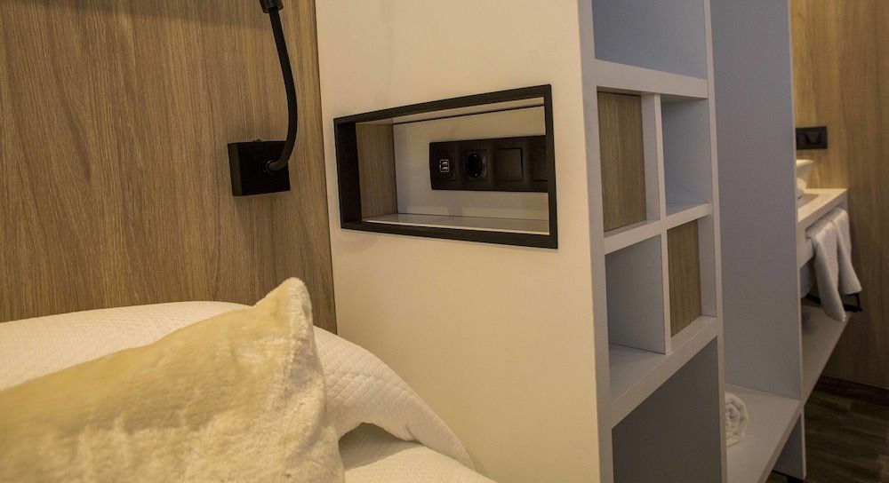 Hostal Sevilla Santa Justa Double Room, Private Bathroom 62
