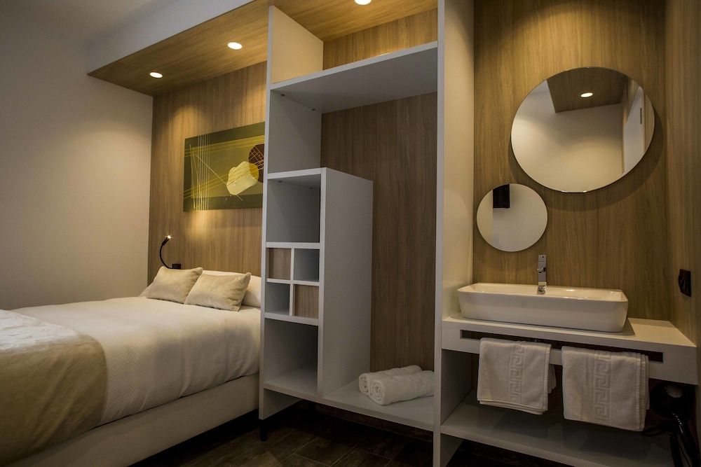 Hostal Sevilla Santa Justa Double Room, Private Bathroom 26