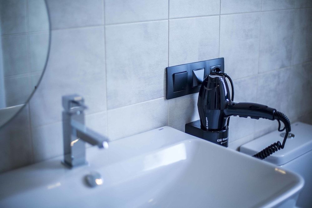 Hostal Sevilla Santa Justa Double Room, Private Bathroom 52