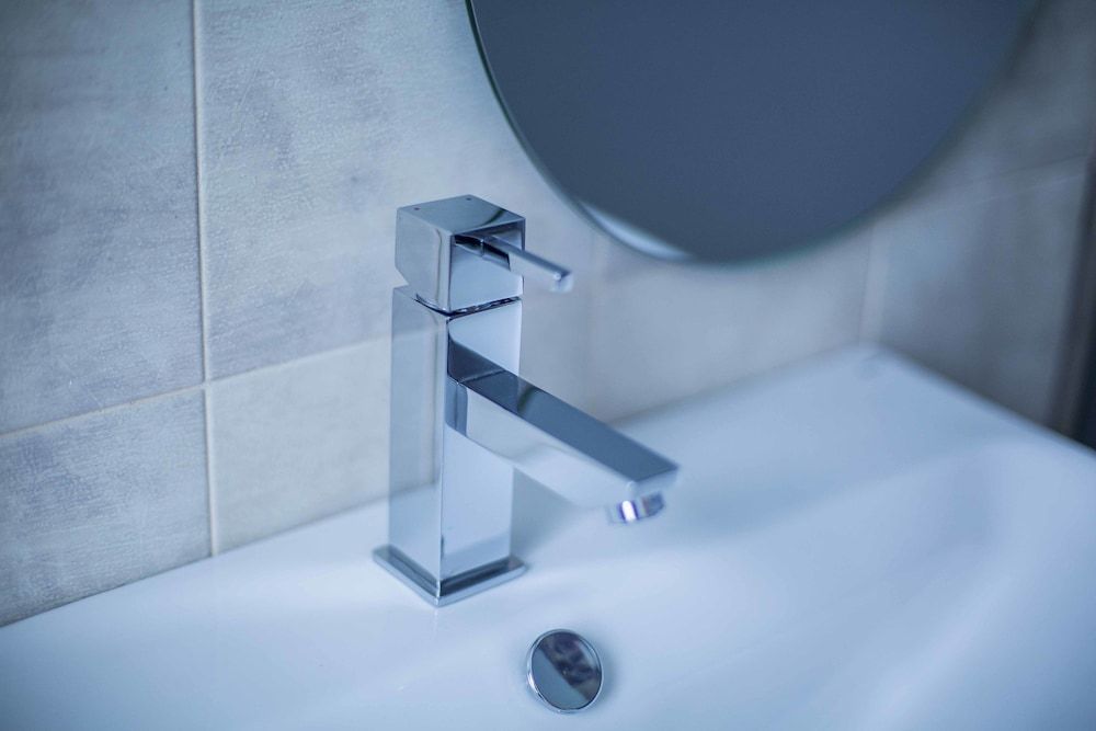 Hostal Sevilla Santa Justa Double Room, Private Bathroom 41