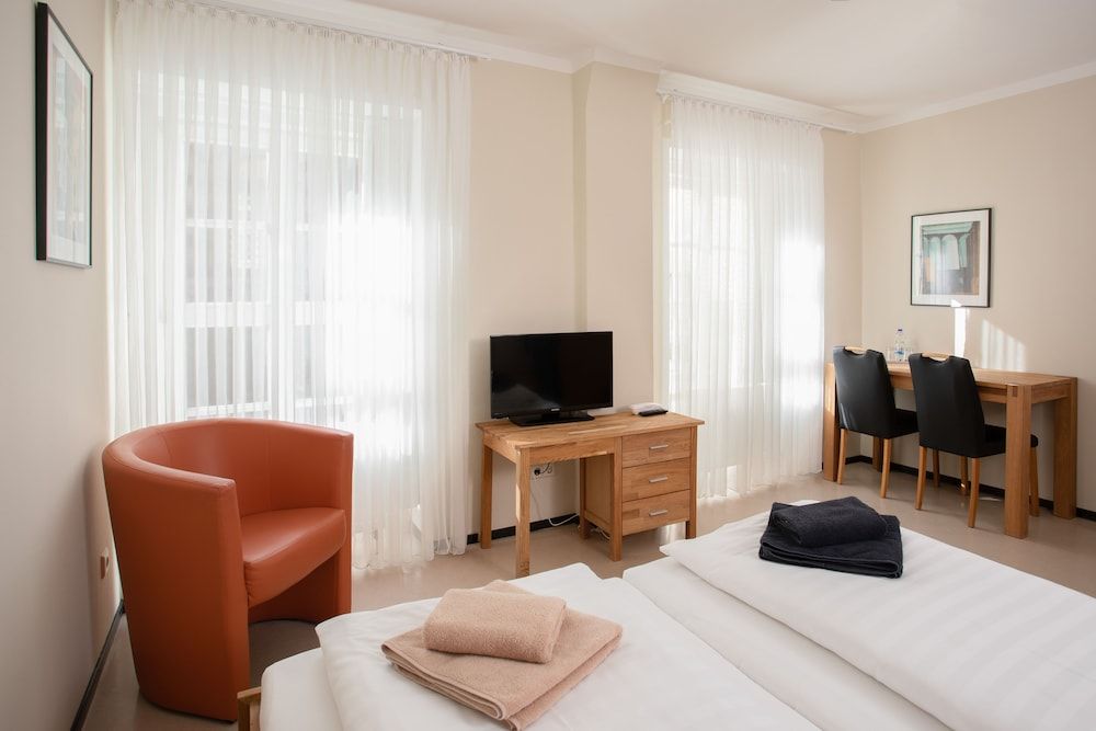 Hofgärtnerhaus Double Room, Non Smoking 6