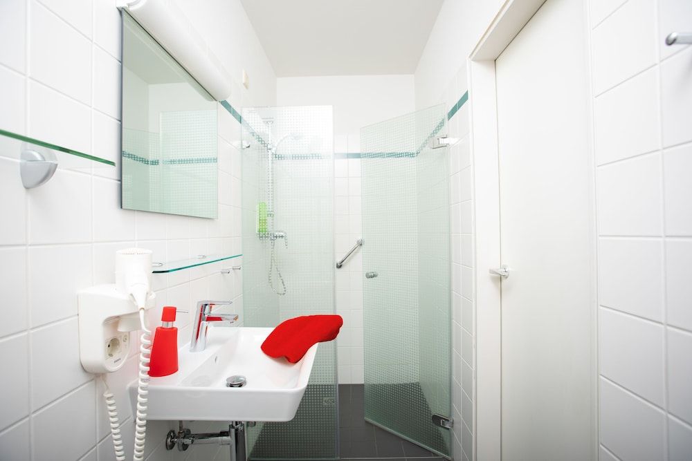 Hofgärtnerhaus Double Room, Non Smoking 10