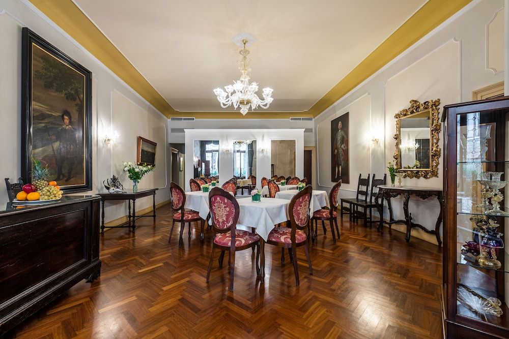 undefined Locanda Sant'Agostin 9